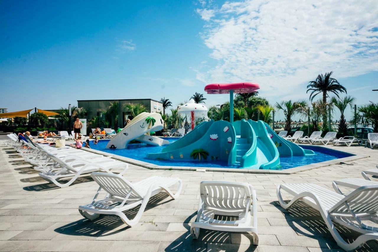 Apartamente Azzurro On The Beach Navodari Exterior photo